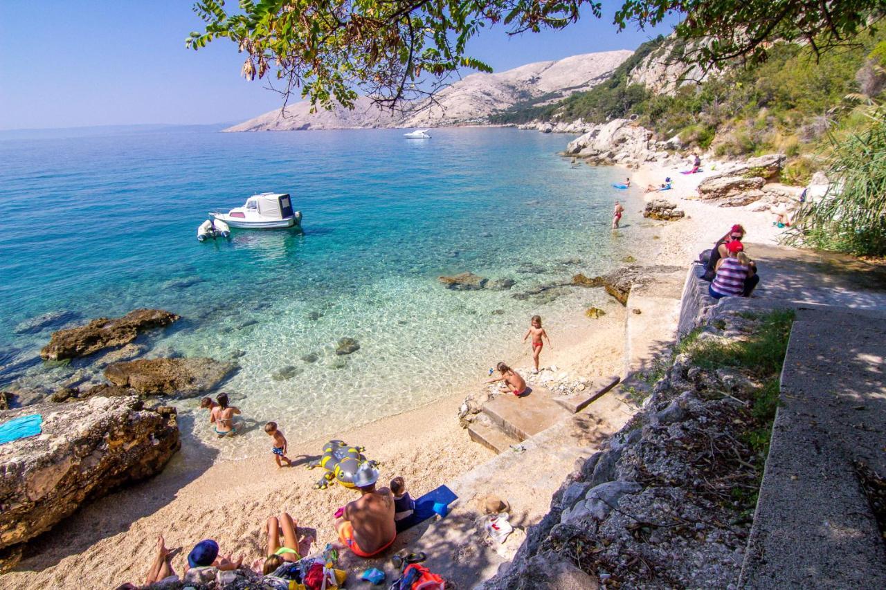 Holiday House Nova Stara Baška Exterior foto